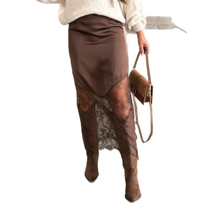 Falda Satinada con Encaje Asimétrico – Elegante, Femenina y Súper Especial