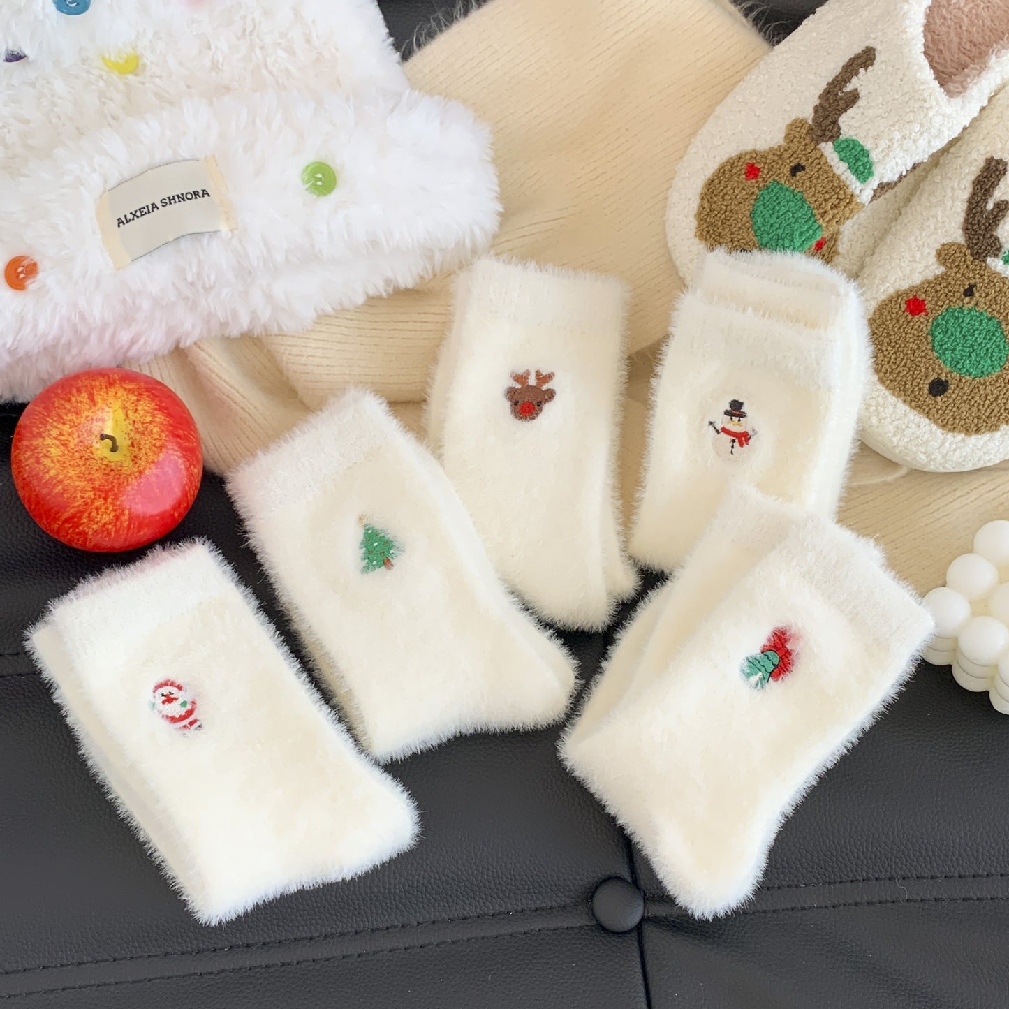 Calcetines “Xmas Cozy”  | Suavidad y espíritu navideño - Lovelys