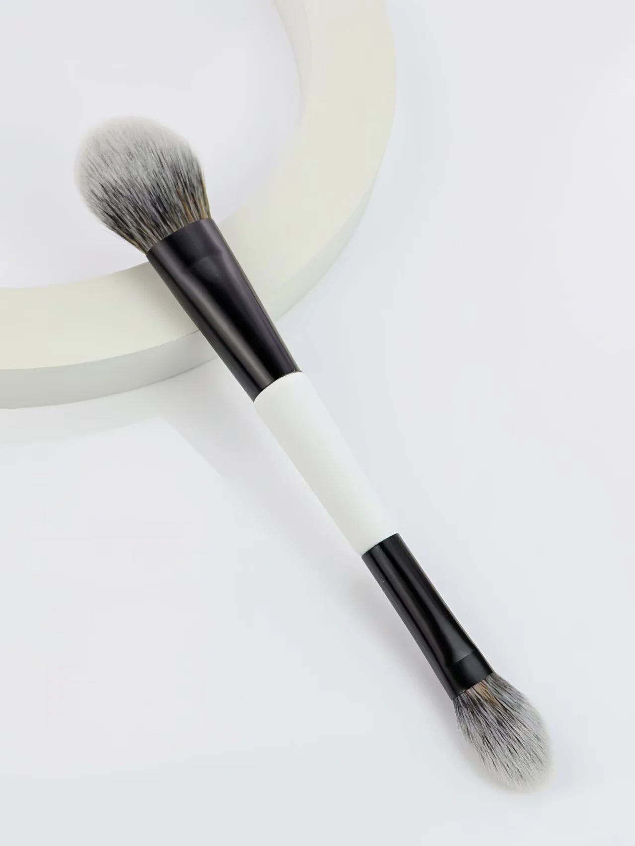 Set de 4 Brochas de Maquillaje Doble Cabezal. - Lovelys