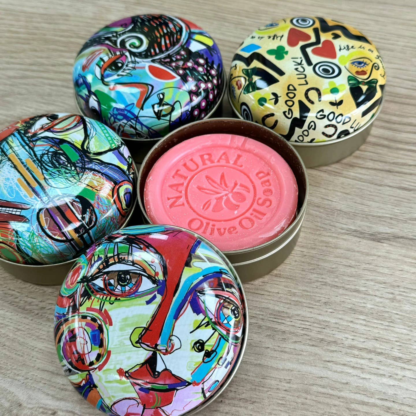 Jabón artesanal de Aceite de Oliva en caja Decorativa