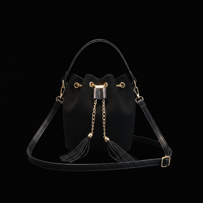 Bolso negro con fondo negro
