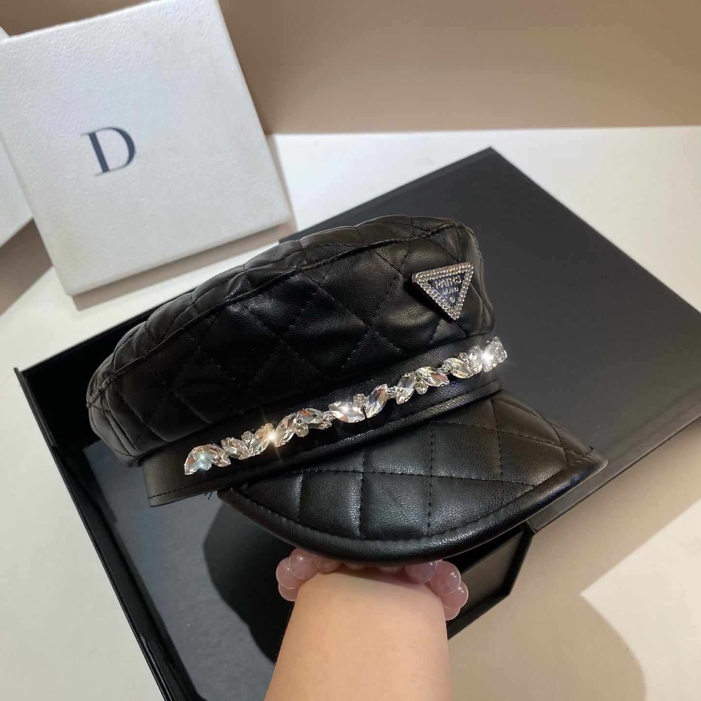 Gorra Lovelys Women – Diamond Quilted Luxe - Lovelys