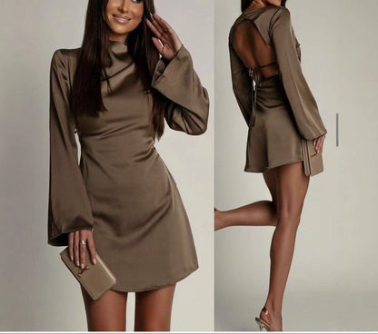 Vestido Satin Open Back Glow